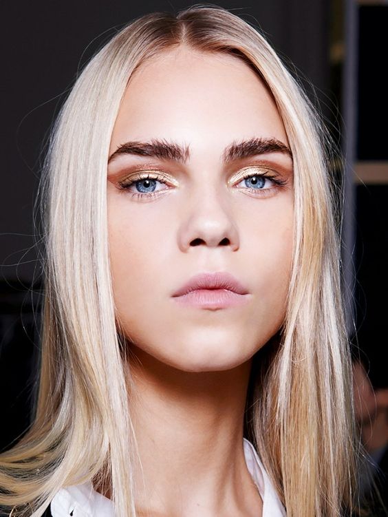 Romantische haar en beauty looks door Hair4u - Kapsalon in Zaandam 