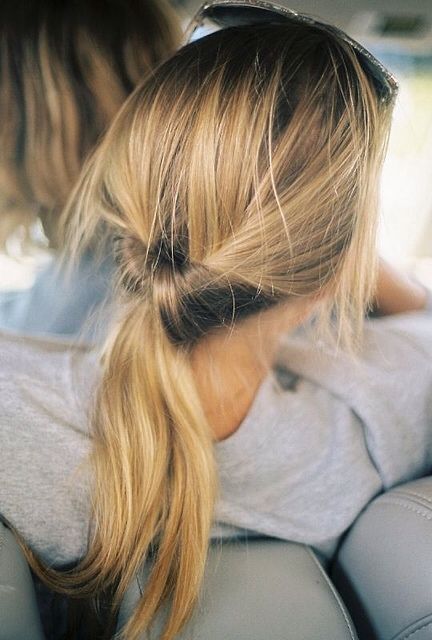opgestoken haar