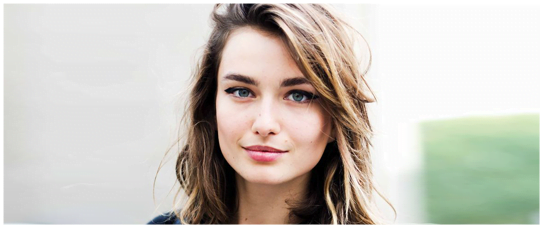 Last van haaruitval? Lees alles over de oorzaken en hoe te voorkomen op de Hair4U Blog!